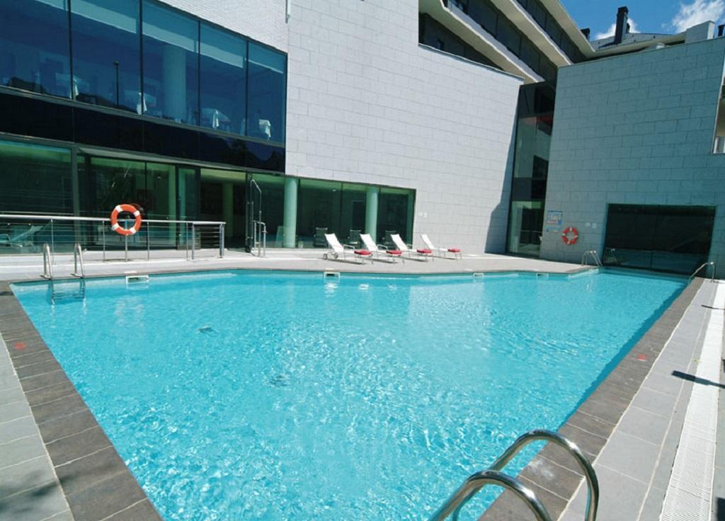Eurostars Reina Felicia Hotel Jaca Exterior photo