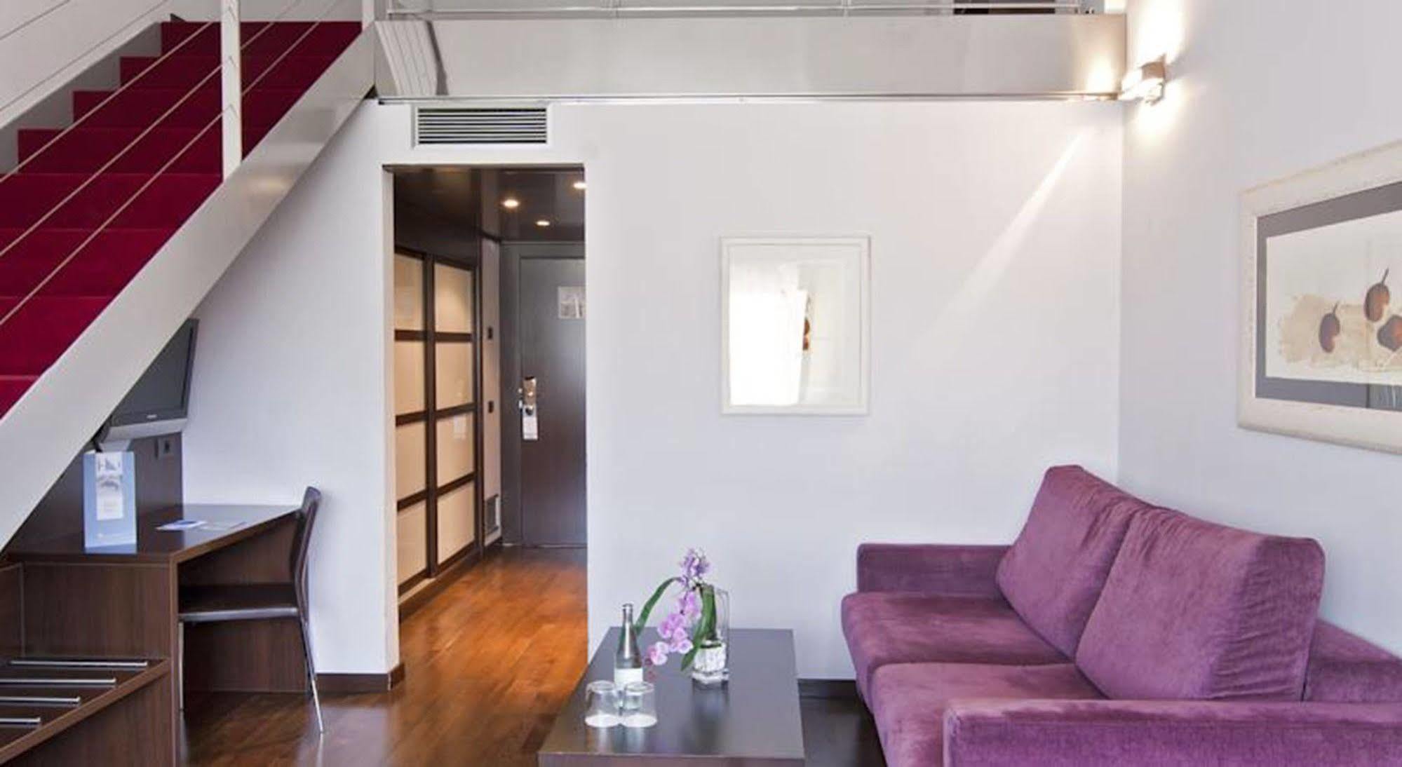 Eurostars Reina Felicia Hotel Jaca Exterior photo