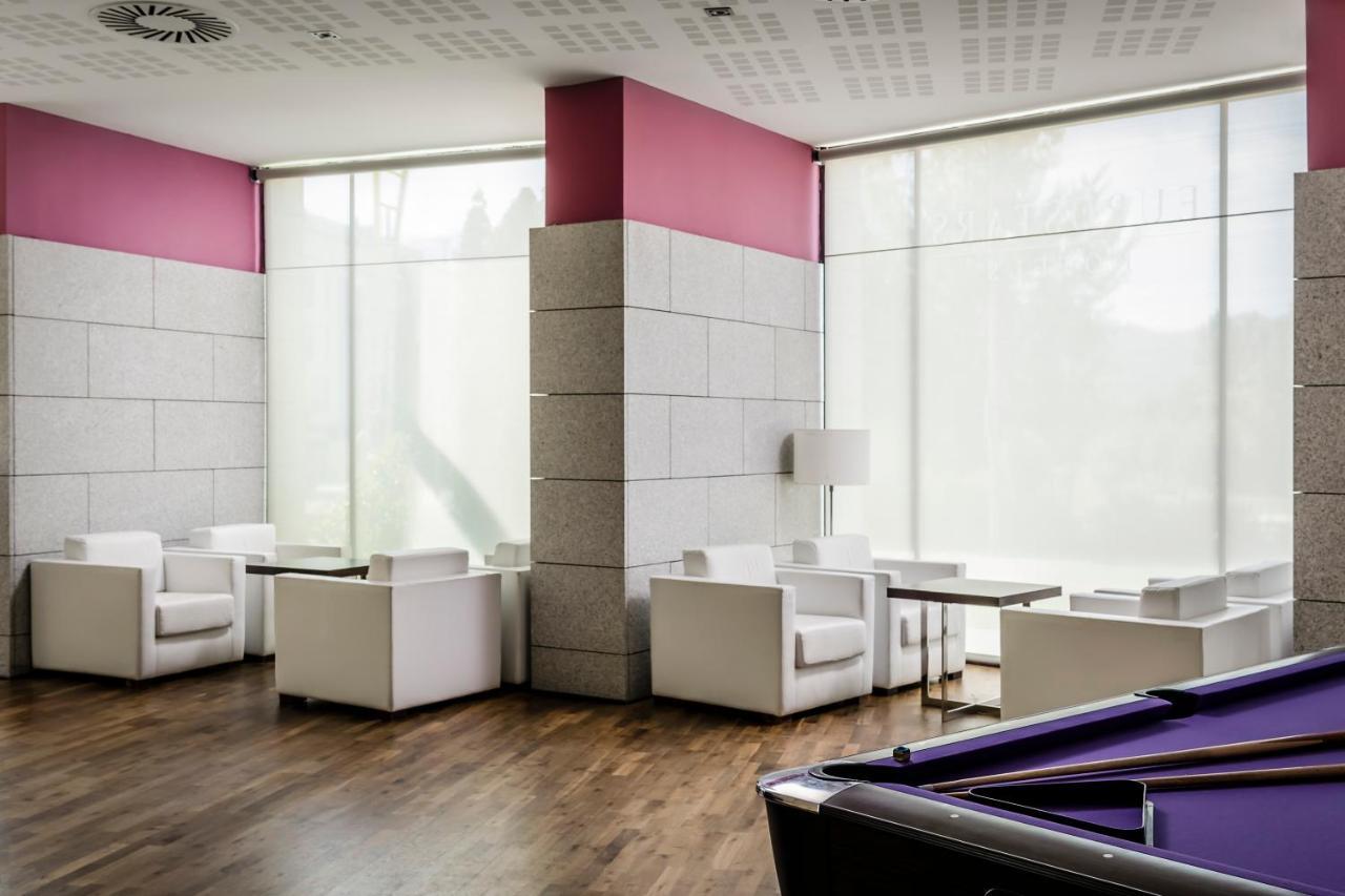 Eurostars Reina Felicia Hotel Jaca Exterior photo